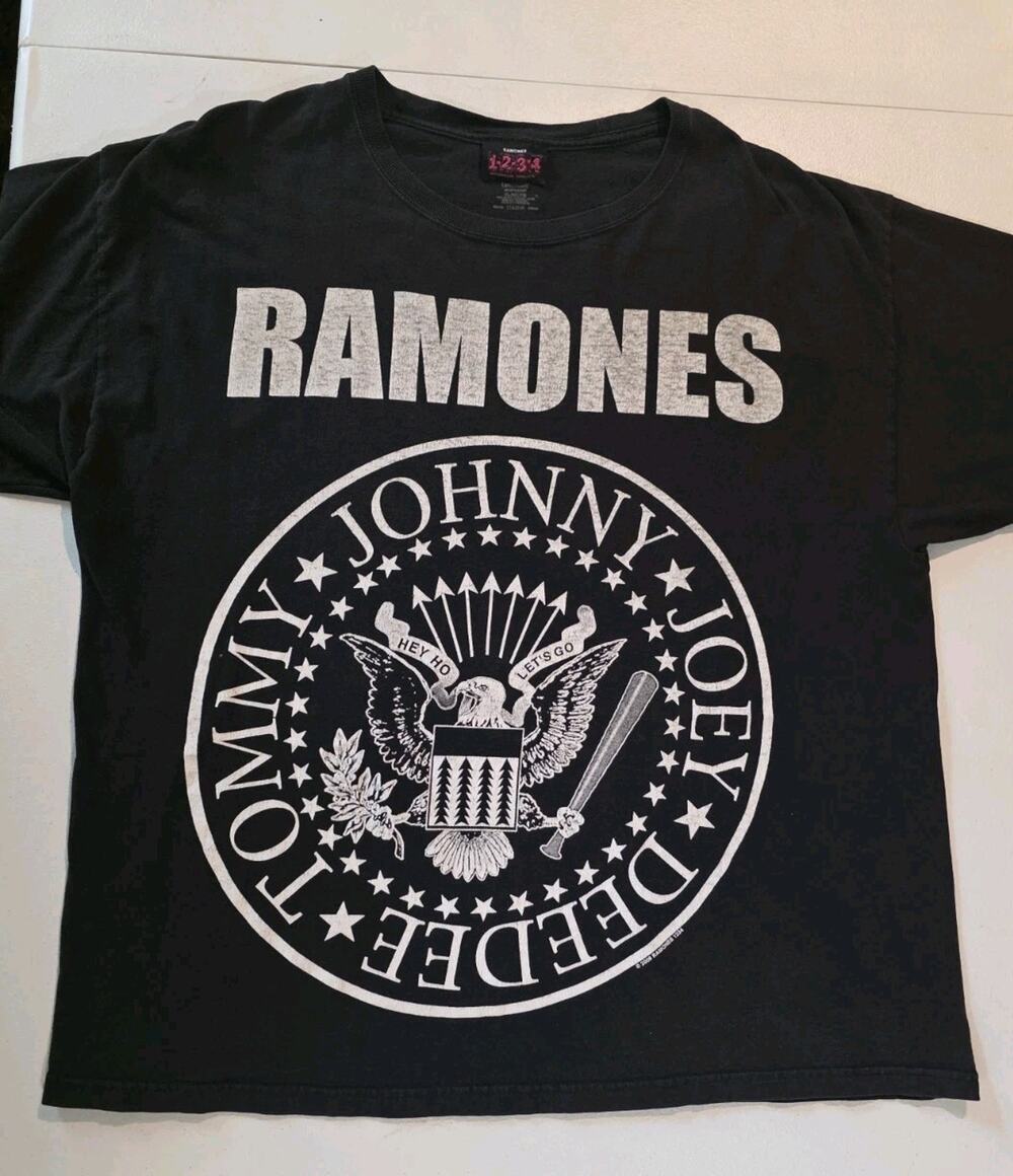 Ramones 1-2-3-4 Men's Rock Graphic Logo T-Shirt Black Size XL Crew Neck